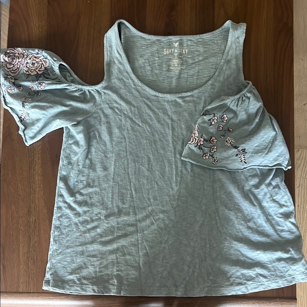 American Eagle Outfitters Blue Short Sleeve Tee